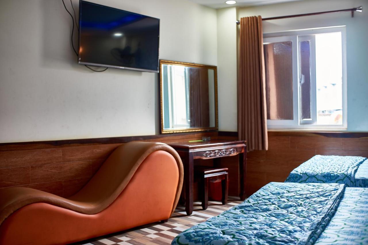 Hoa Anh Dao 2 Hotel Thuan An Eksteriør bilde