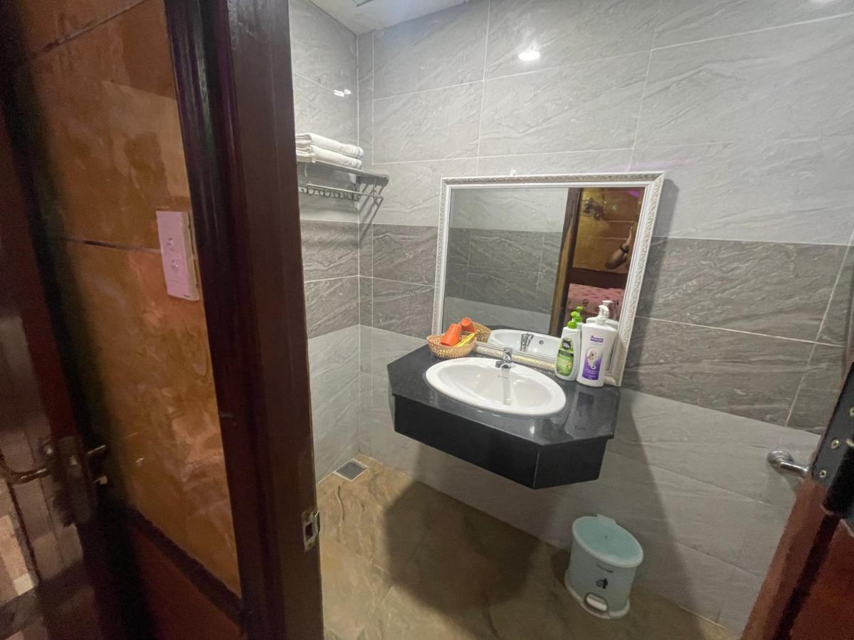 Hoa Anh Dao 2 Hotel Thuan An Eksteriør bilde